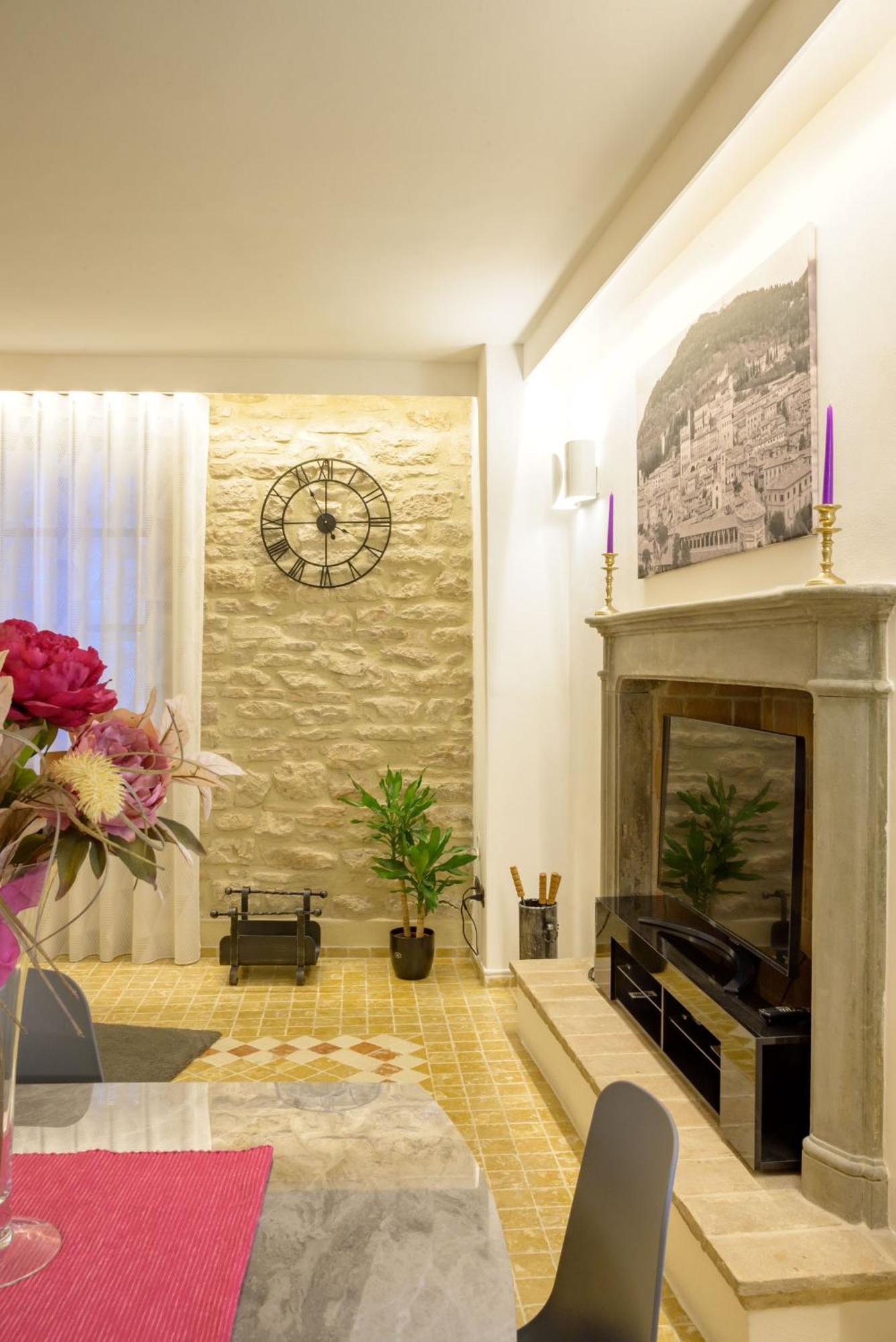 Dimora Giada & Gloria Apartman Gubbio Kültér fotó