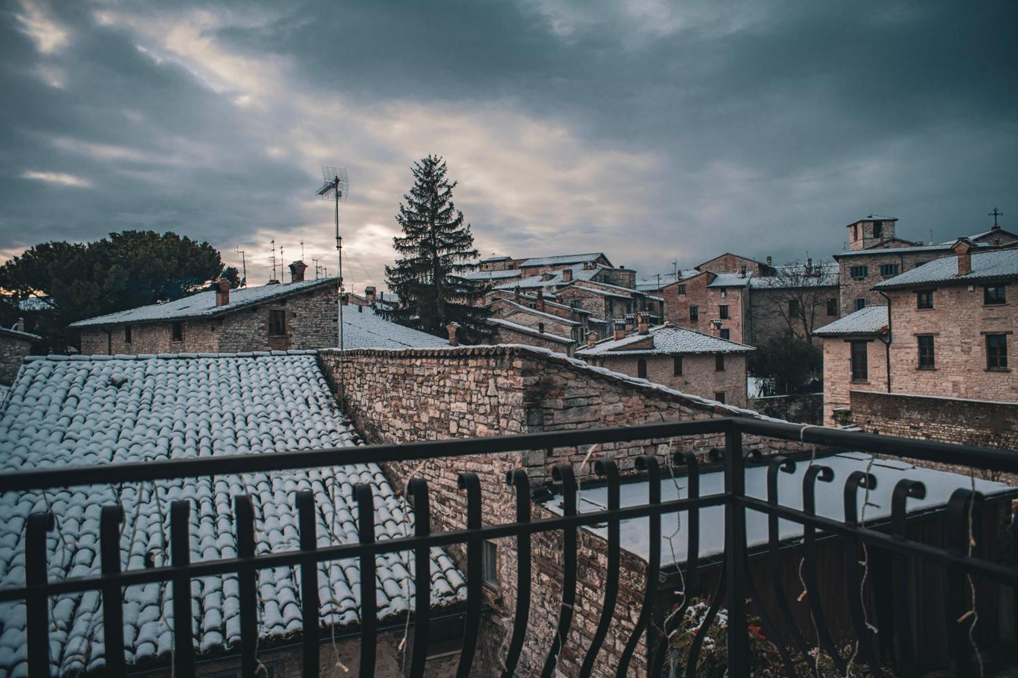 Dimora Giada & Gloria Apartman Gubbio Kültér fotó